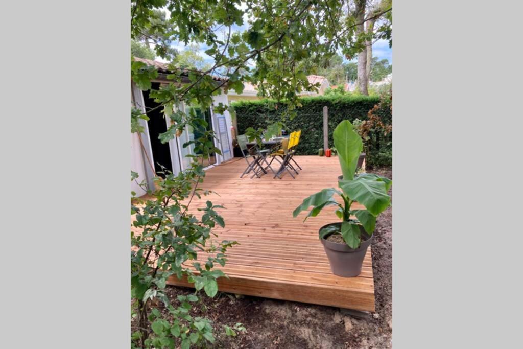 Charmant Chalet Avec Une Grande Terrasse Au Pyla La Teste-de-Buch Exterior photo